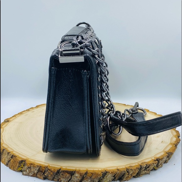 NWT ladies medal shoulder bag black - Picture 4 of 9